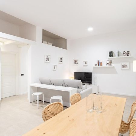 Sant Ambroeus Garden Apartment Milan Exterior photo